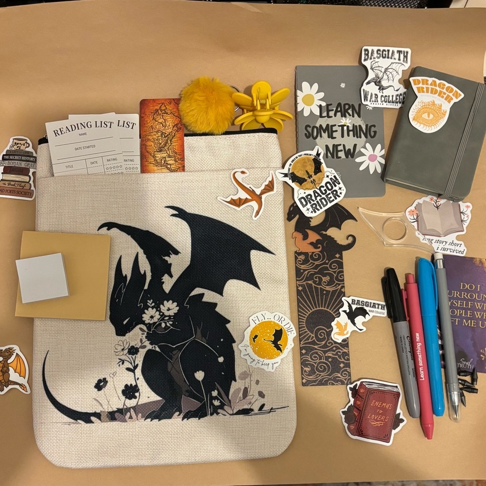 Dragon Design Canvas Book Pouch Bundle